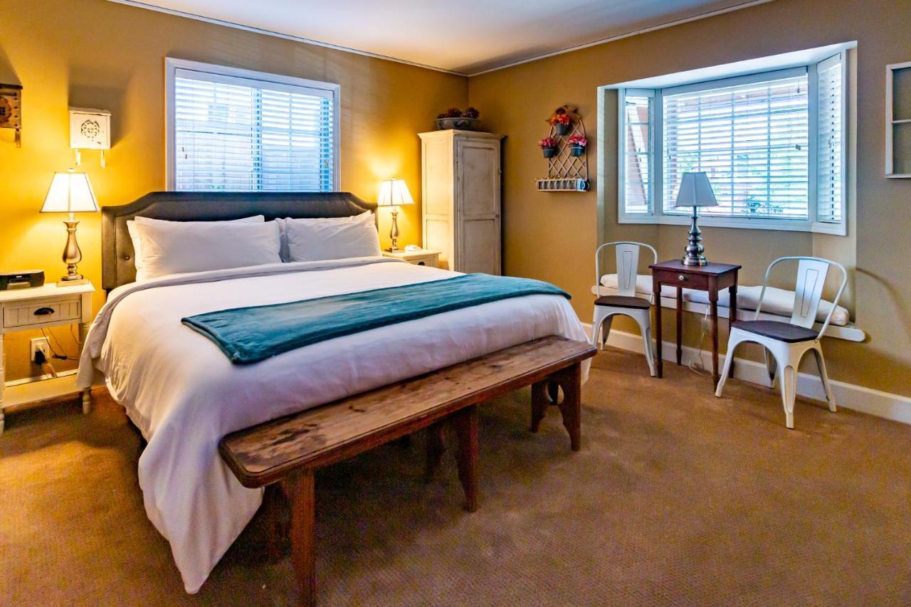 J Patrick Inn Cambria Exteriér fotografie