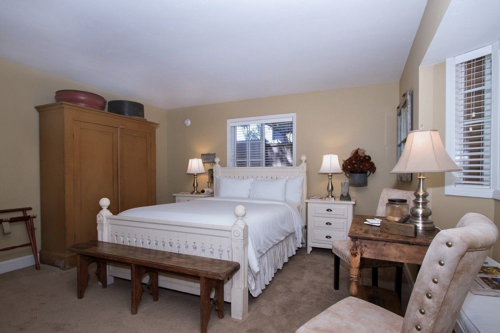 J Patrick Inn Cambria Exteriér fotografie